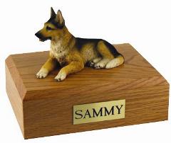 TR200 Figurine Urn